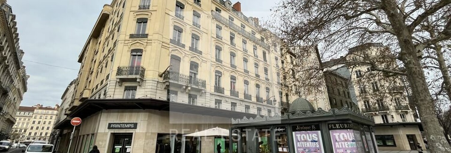 Bureau  400 m² à louer à Lyon 2 (69002)