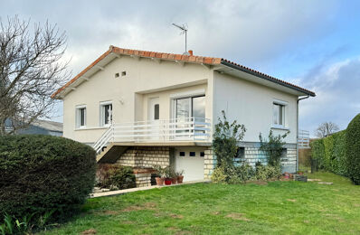 location maison 1 059 € CC /mois à proximité de Vivonne (86370)
