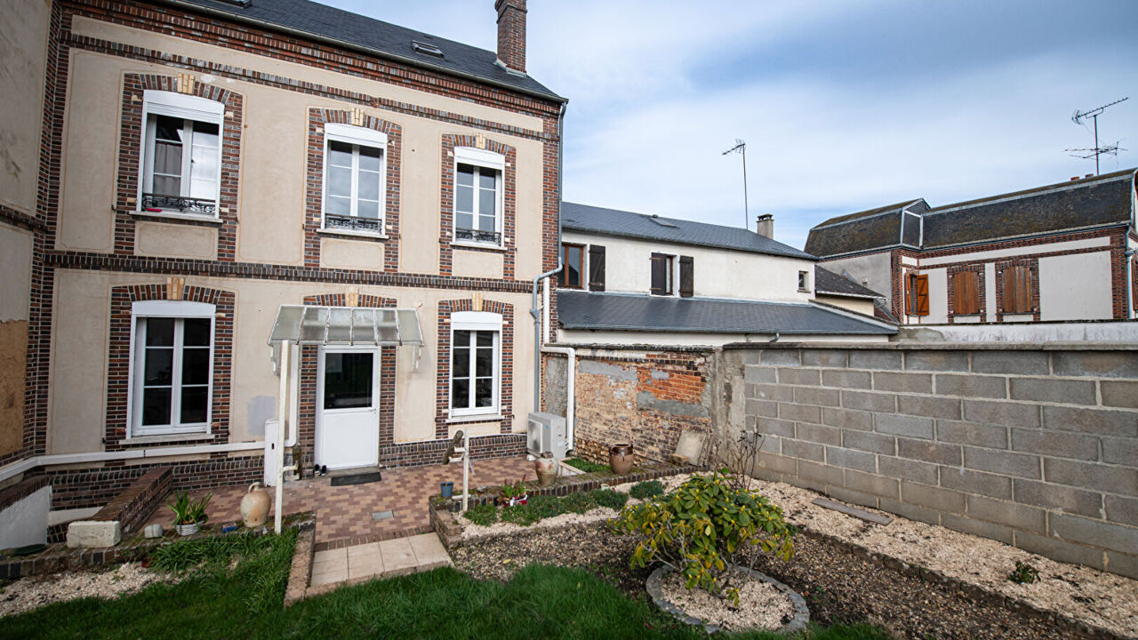 maison 5 pièces 115 m2 à vendre à Mesnils-sur-Iton (27160)