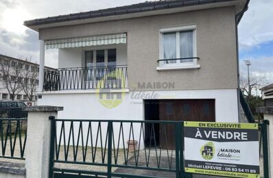 vente maison 165 000 € à proximité de La Chapelle-d'Angillon (18380)