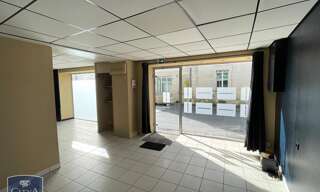 Commerce   m² à louer à Allonnes (49650)