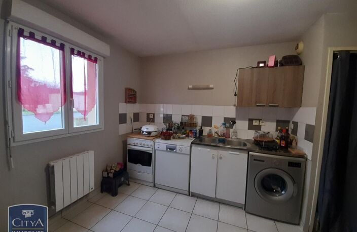 Vente maison 4 pièces 81 m² La Châtre (36400) — photo 2