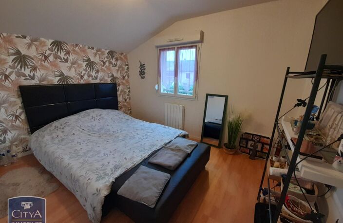 Vente maison 4 pièces 81 m² La Châtre (36400) — photo 3
