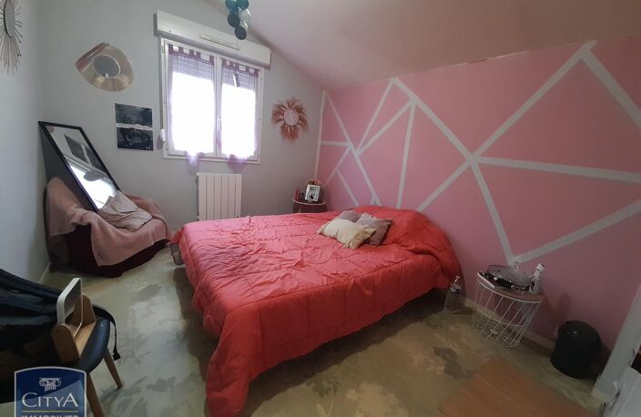 Vente maison 4 pièces 81 m² La Châtre (36400) — photo 4