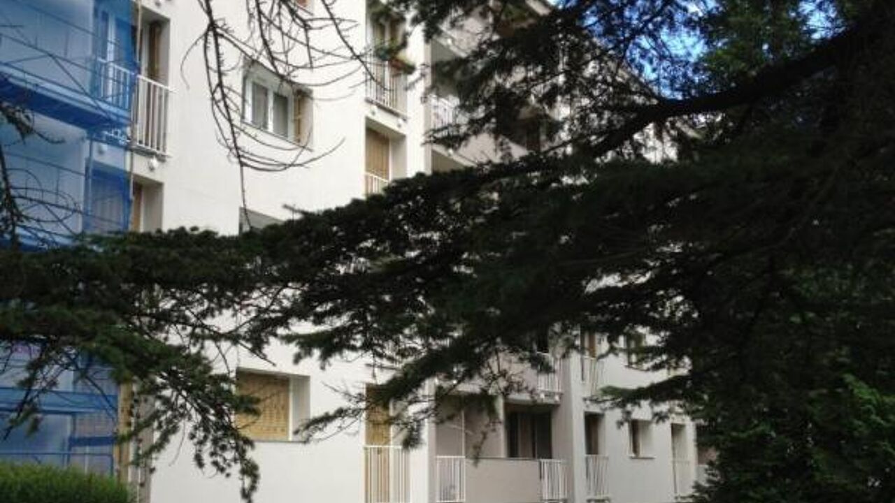 appartement 1 pièces 12 m2 à louer à Saint-Martin-d'Hères (38400)