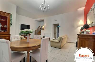 Maison rénovée de 138m2, 4 chambres, 2 garages sur Bouchain — photo du bien