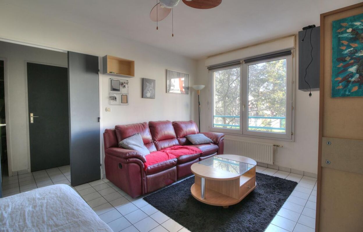 appartement 1 pièces 35 m2 à vendre à Meyzieu (69330)