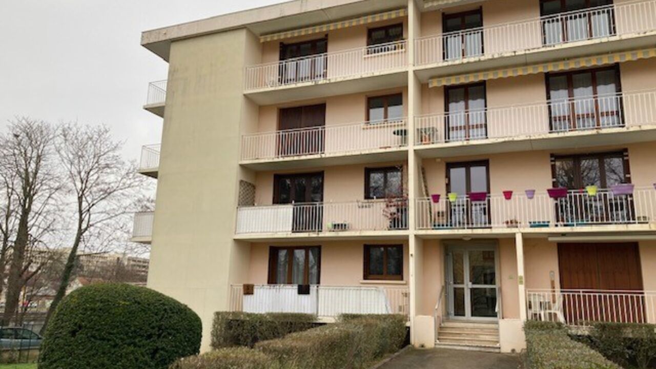 appartement 2 pièces 52 m2 à vendre à Auxerre (89000)