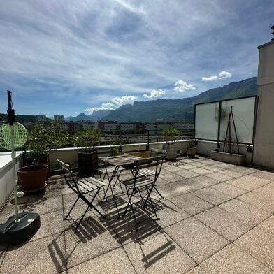 Appartement 4 pièces 85 m²