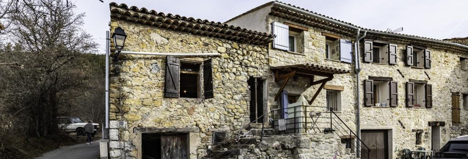 Maison 5 Pièces 120 m² à vendre à Peyroules (04120)