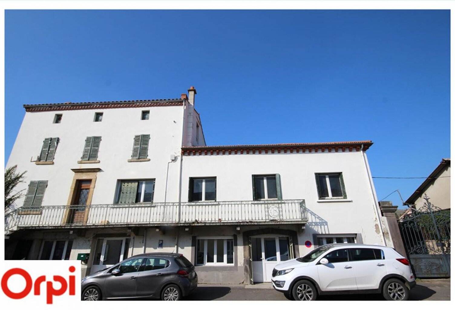 Maison Issoire 14 pièce(s) 271m² — photo 1
