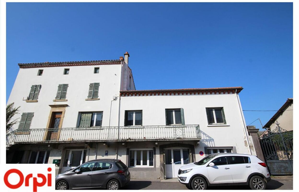 maison 12 pièces 271 m2 à vendre à Orbeil (63500)