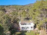 Maison provençale charmante avec une vue magnifique. — photo 2