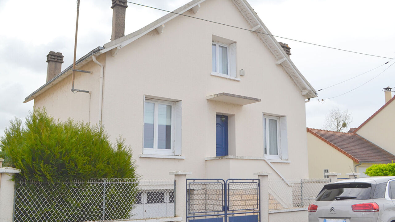 maison 5 pièces 96 m2 à vendre à Châtellerault (86100)