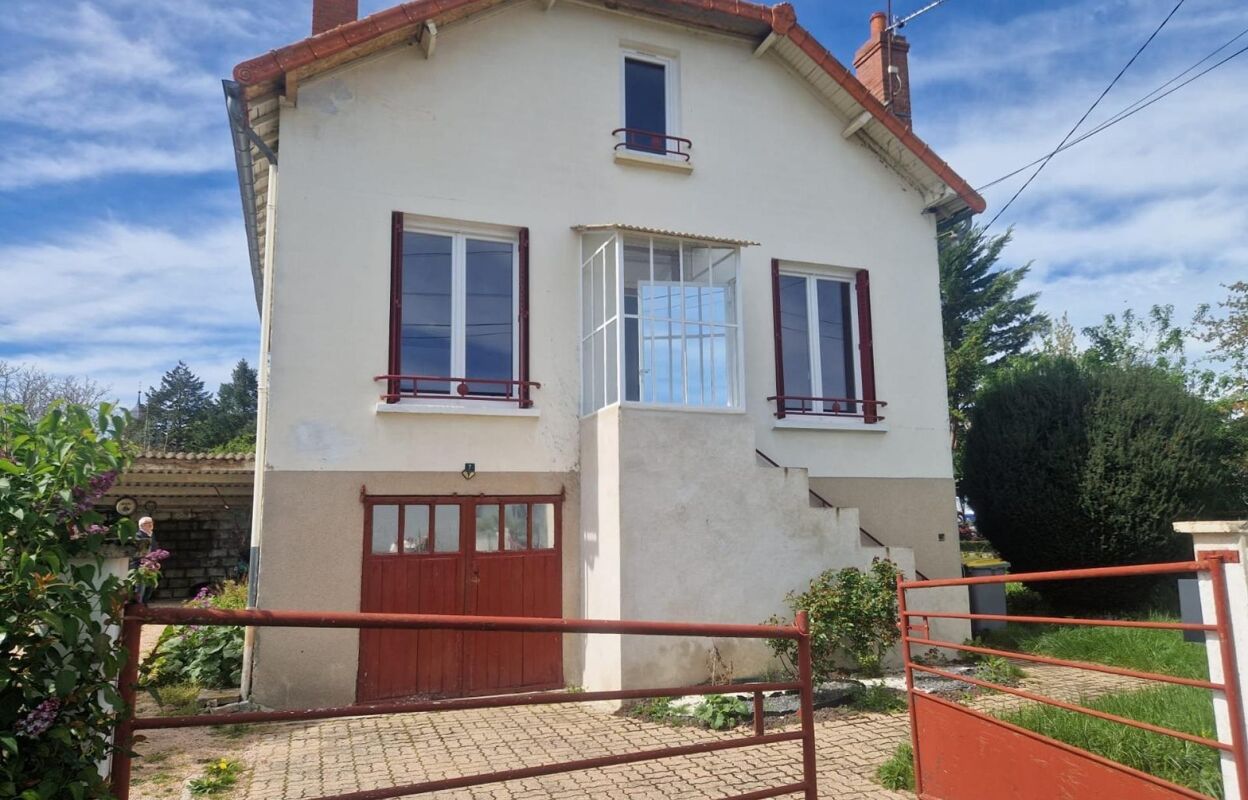 maison 6 pièces 115 m2 à vendre à Bellenaves (03330)