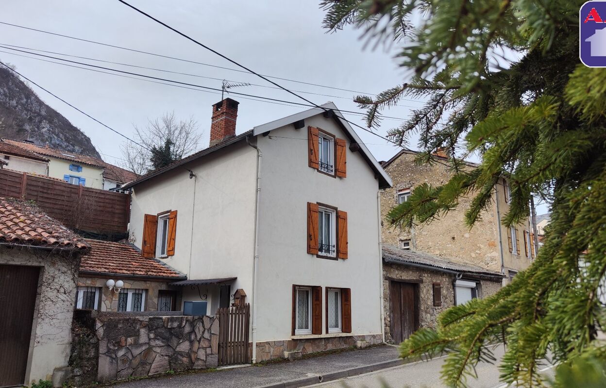 maison 5 pièces 87 m2 à vendre à Tarascon-sur-Ariège (09400)