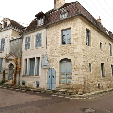 Maison 14 pièces 450 m²