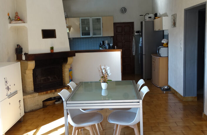 Maison de deux appartements située à Saint-Blaise — photo 2