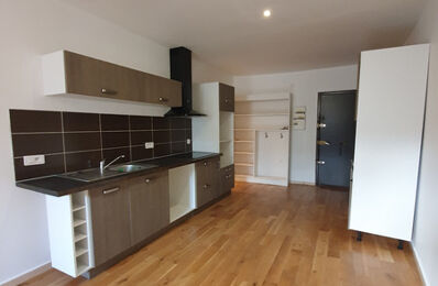 location appartement 460 € CC /mois à proximité de Viviers (07220)