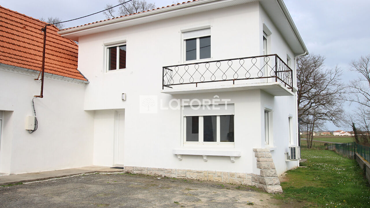 maison 4 pièces 93 m2 à vendre à Arthez-de-Béarn (64370)