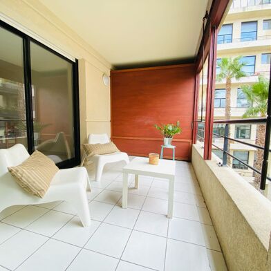 Appartement 3 pièces 1319 €