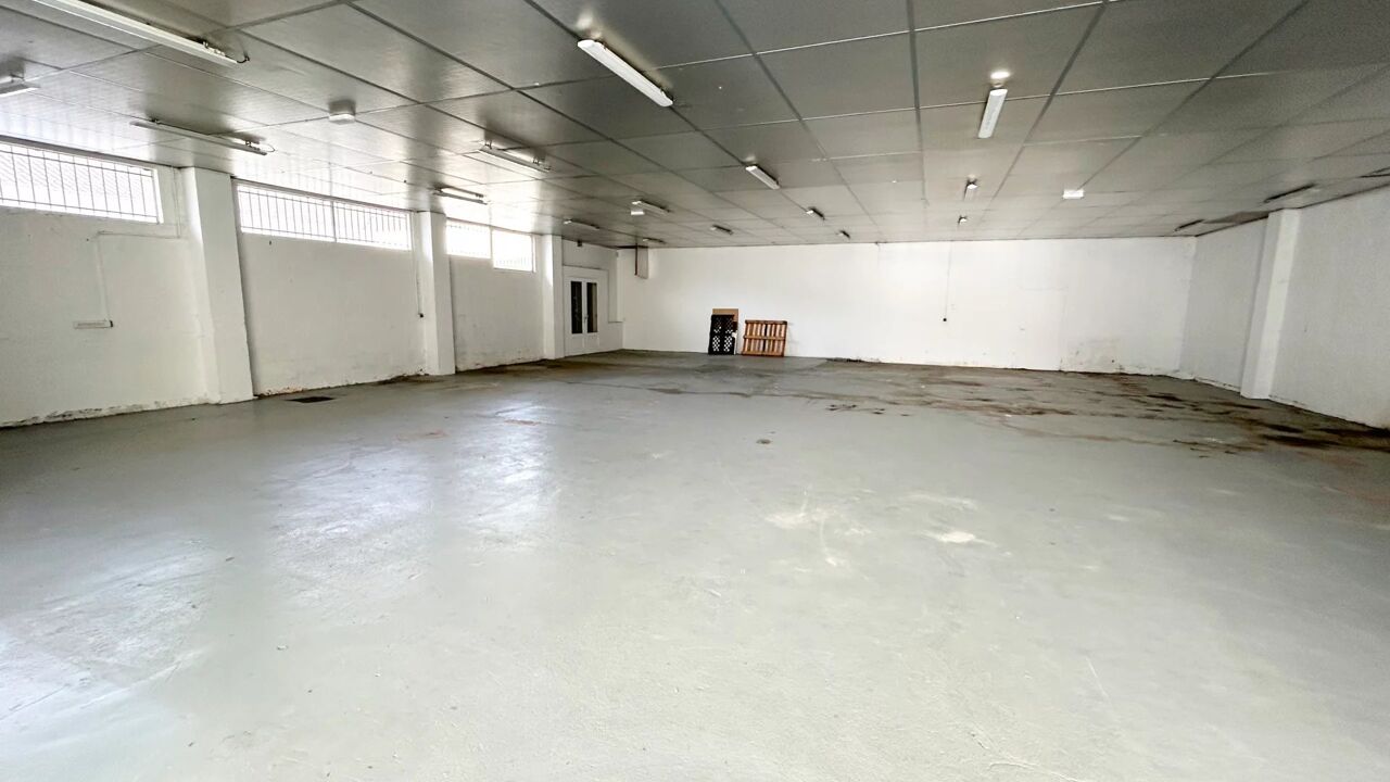 commerce 4 pièces 350 m2 à louer à Auch (32000)