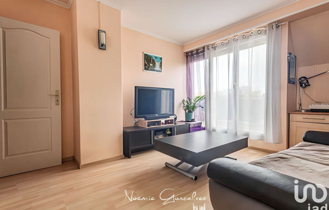 appartement 2 pièces 42 m2 à vendre à Rosny-sur-Seine (78710)