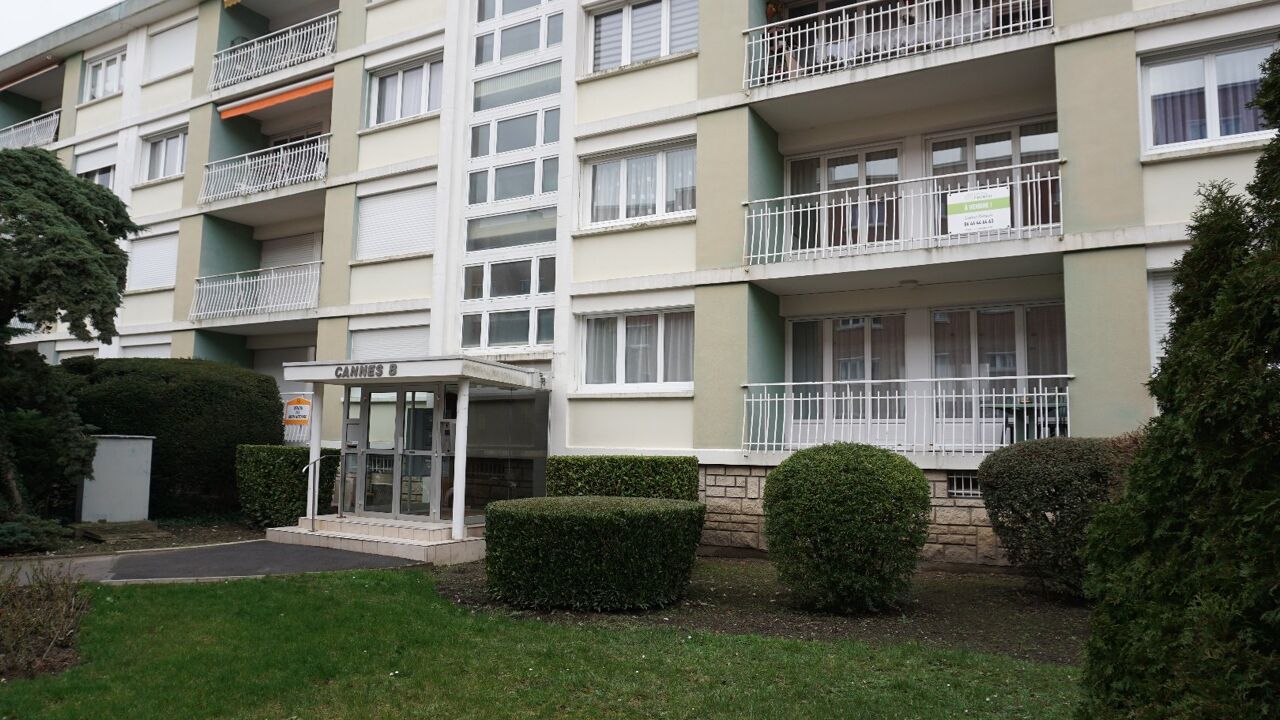 appartement 5 pièces 104 m2 à vendre à Maubeuge (59600)