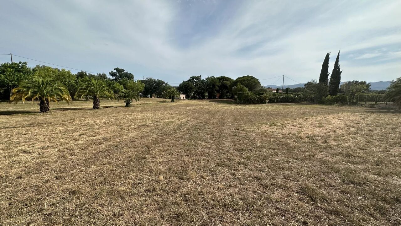 terrain  pièces 1830 m2 à vendre à Fréjus (83600)