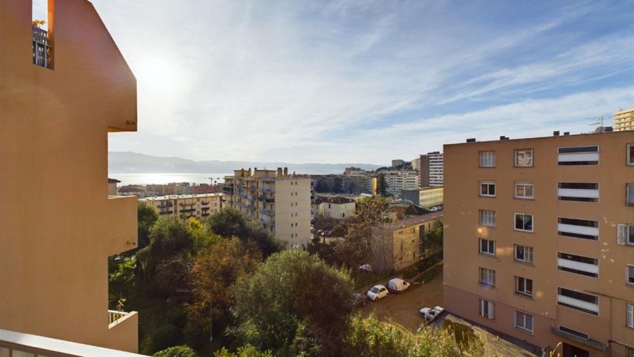 appartement 3 pièces 69 m2 à vendre à Ajaccio (20000)