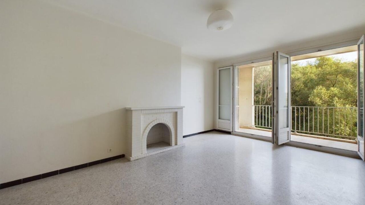 appartement 2 pièces 63 m2 à vendre à Ajaccio (20000)