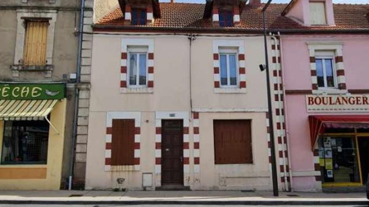 maison 5 pièces 108 m2 à vendre à Saint-Éloy-les-Mines (63700)