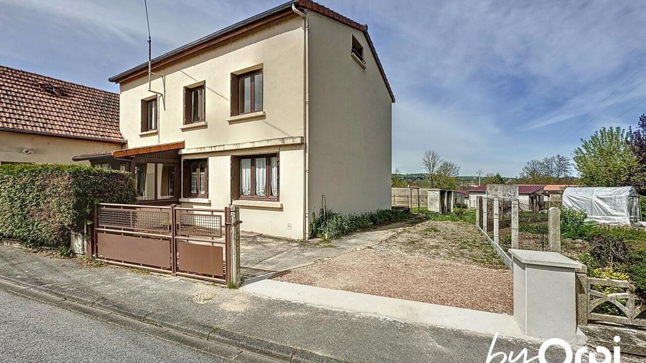 maison 7 pièces 136 m2 à vendre à Saint-Éloy-les-Mines (63700)