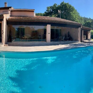 Maison 5 pièces 895000 €