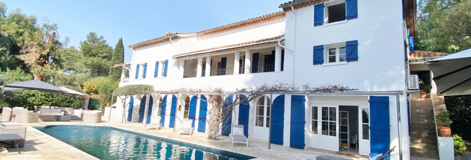 Maison  360 m² à vendre à La Croix-Valmer (83420)