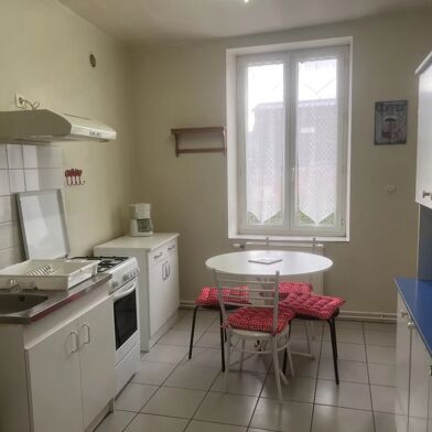 Immeuble  121900 €