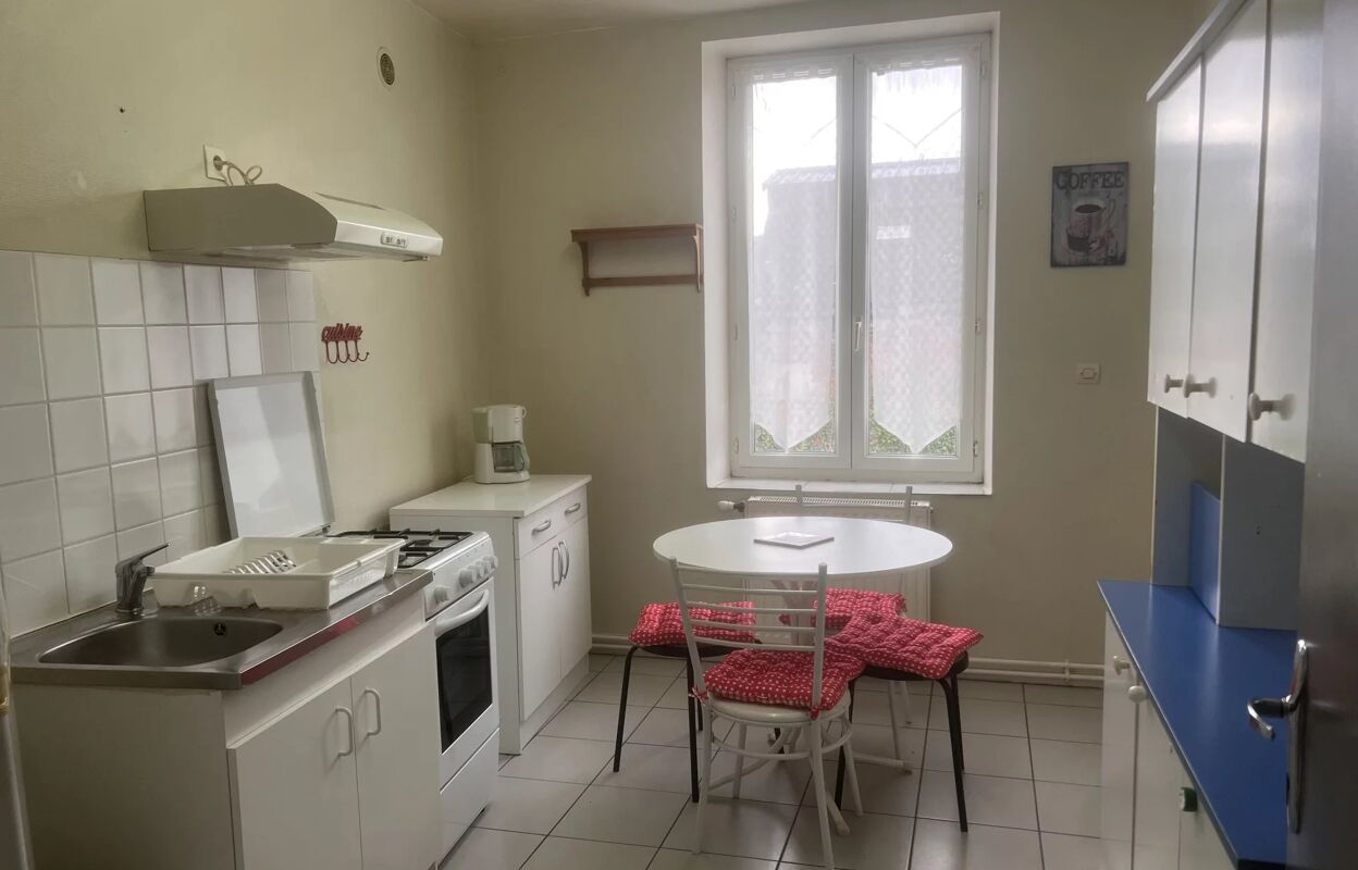 immeuble  pièces 120 m2 à vendre à Hirson (02500)