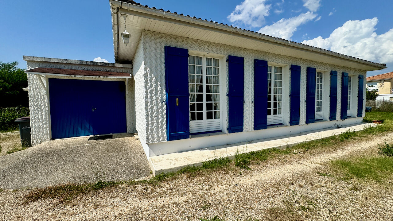 maison 5 pièces 104 m2 à vendre à Saint-Yrieix-sur-Charente (16710)