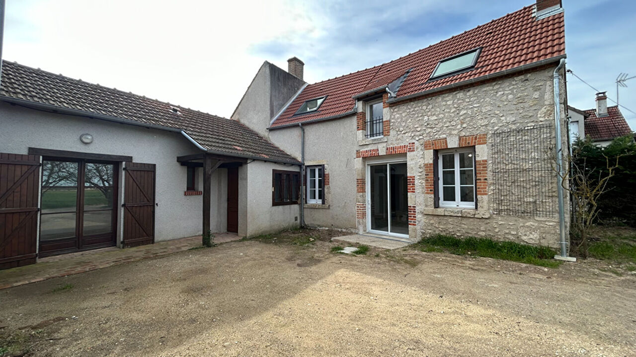 maison 4 pièces 96 m2 à louer à Mareau-Aux-Prés (45370)