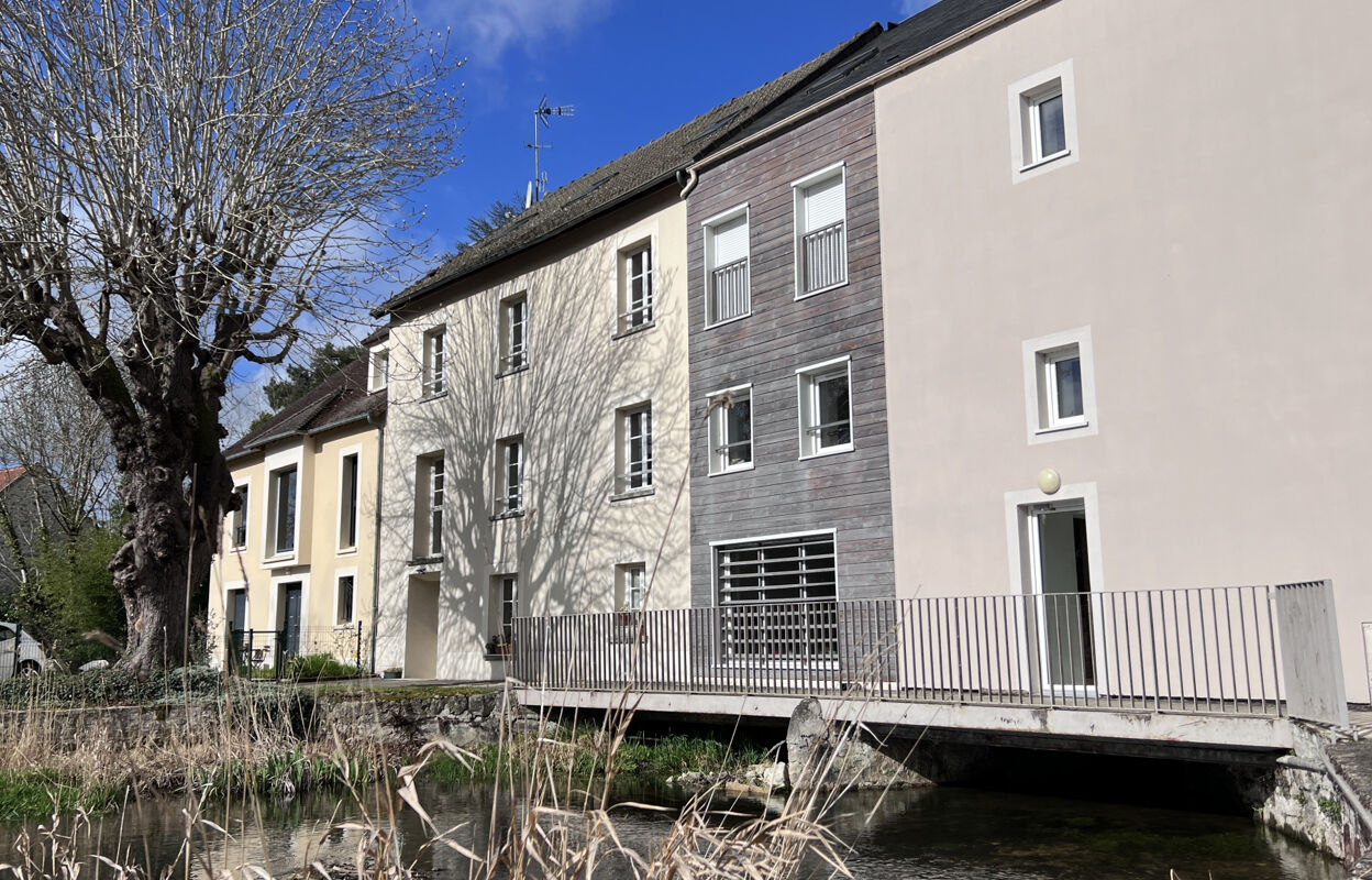 appartement 2 pièces 47 m2 à vendre à La Ferté-Alais (91590)