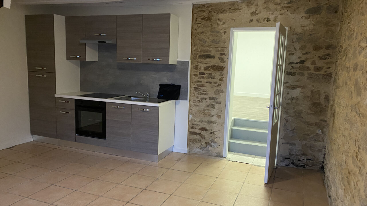 maison 4 pièces 100 m2 à louer à Nantiat (87140)