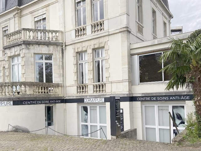 Pau avenue du Général Leclerc - Local professionnel 130m² à louer — photo du bien