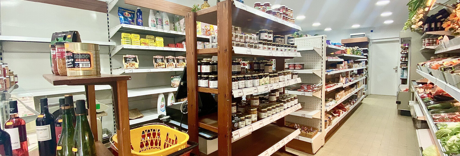 Commerce  112 m² à vendre à Saint-Jean-Pied-de-Port (64220)