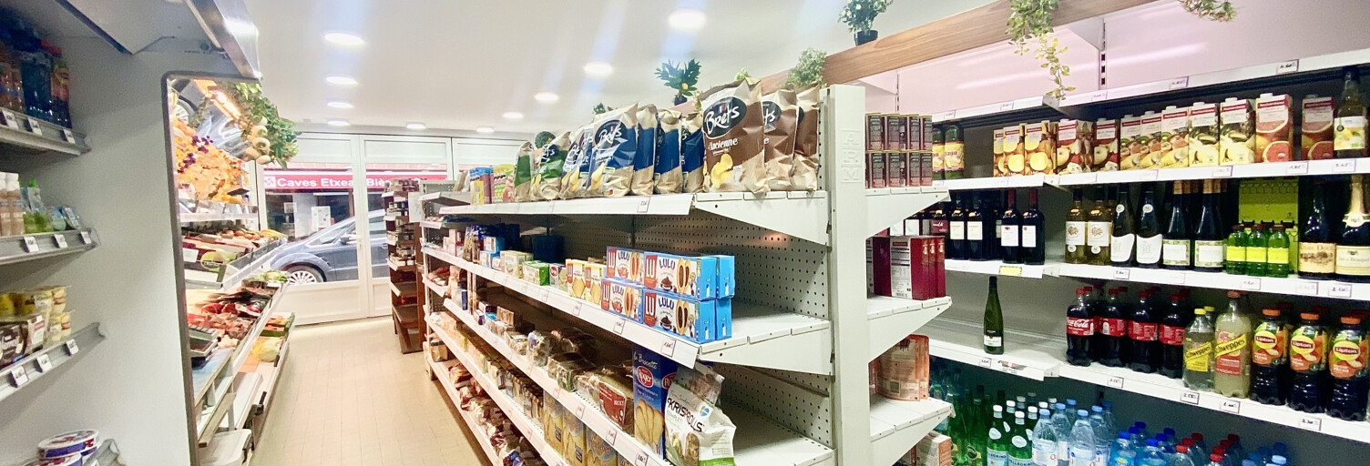 Commerce  112 m² à vendre à Saint-Jean-Pied-de-Port (64220)