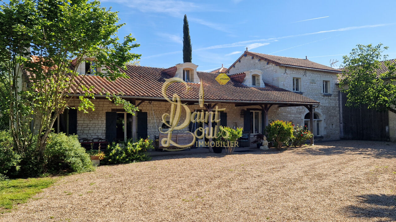 maison 8 pièces 265 m2 à vendre à Chinon (37500)