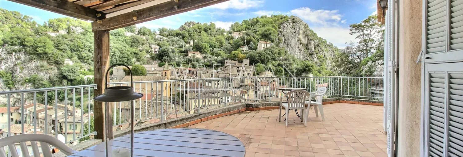 Maison 7 Pièces 150 m² à vendre à Gilette (06830)