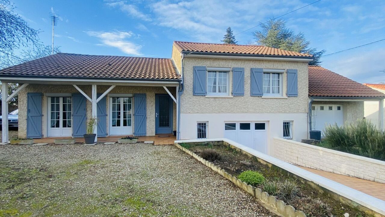 maison 6 pièces 118 m2 à vendre à Sèvres-Anxaumont (86800)