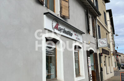 location commerce 900 € CC /mois à proximité de Champagne-Au-Mont-d'Or (69410)