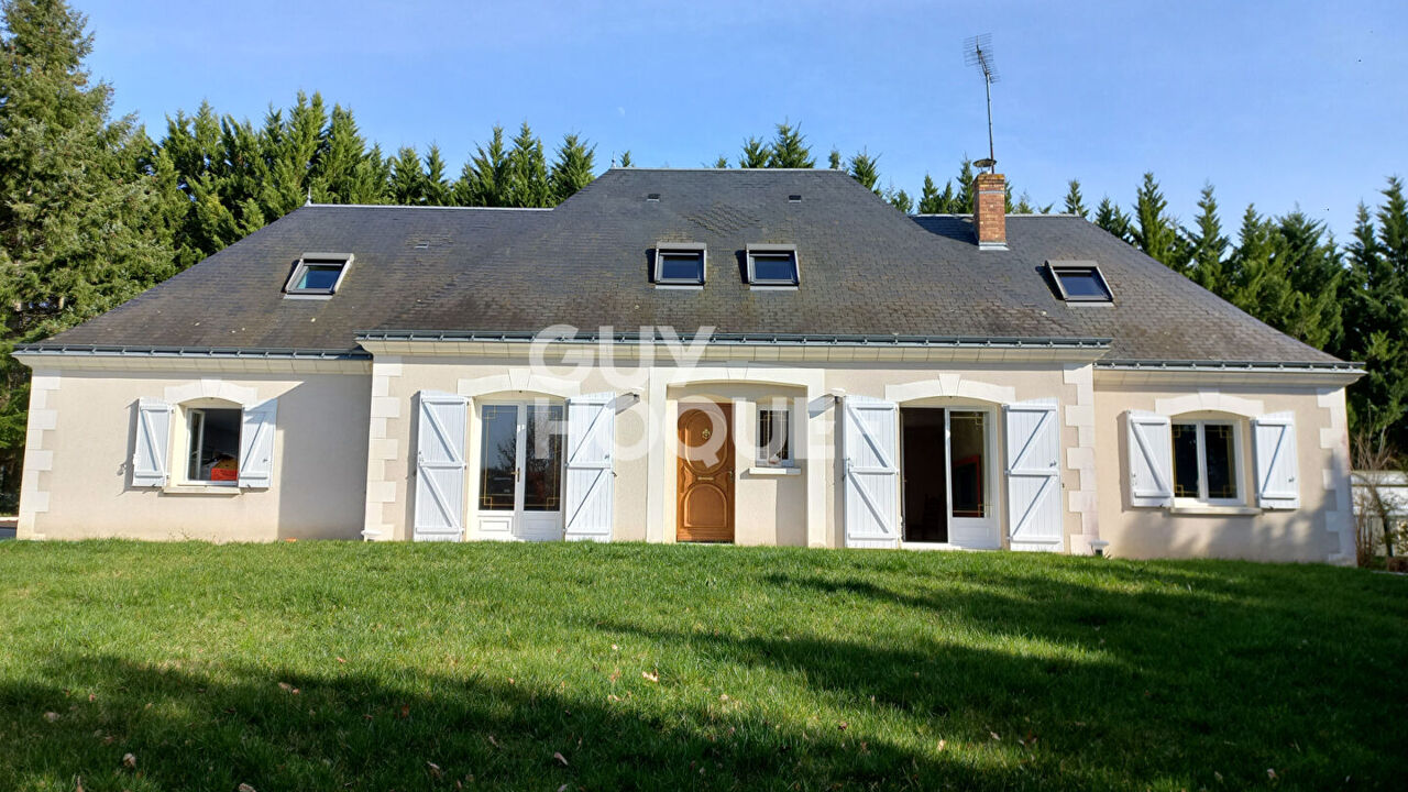 maison 7 pièces 261 m2 à vendre à Saint-Antoine-du-Rocher (37360)