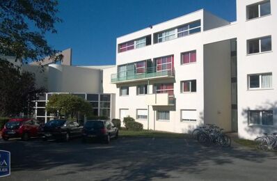 location appartement 375 € CC /mois à proximité de Saint-Julien-l'Ars (86800)